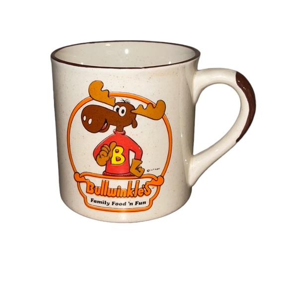 Vintage Bullwinkle’s Family Food ‘n Fun Collector Mug - Picture 8 of 8